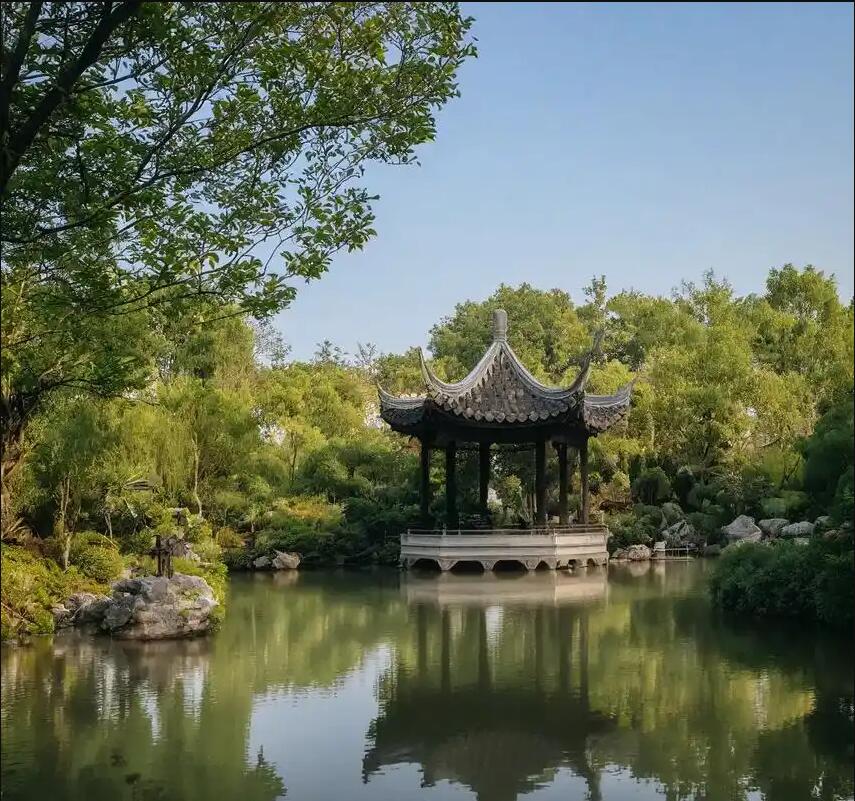 枣庄峄城雨珍艺术有限公司